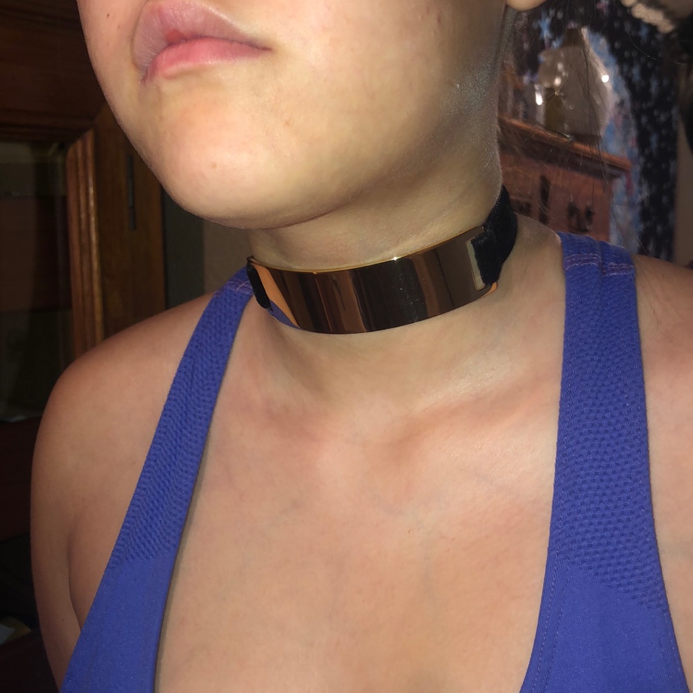New Trina Turk Choker Gold BLACK Velvet strings - Picture 5 of 12